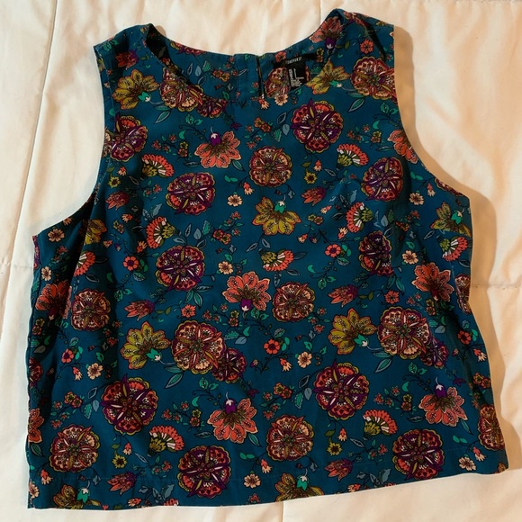 Forever 21 Sleeveless Floral Crop Top - Picture 1 of 3